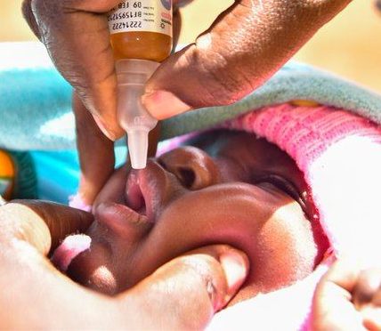 2 children tragically died of severe reactions to the polio vaccine.