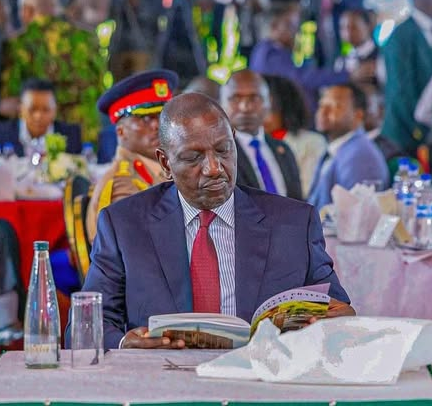 Ruto apologizes to Uganda, Tanzania and Kenyan youth.